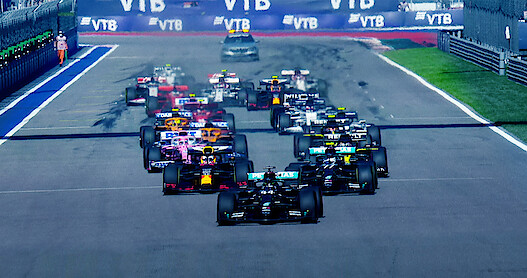 Can Women Drivers Be the Future of Formula One?