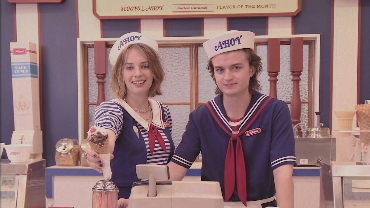 Maya Hawke as Robin and Joe Keery as Steve in 'Stranger Things' Season 3.