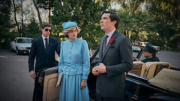 The Crown Emma Corrin and Josh O' Connor.