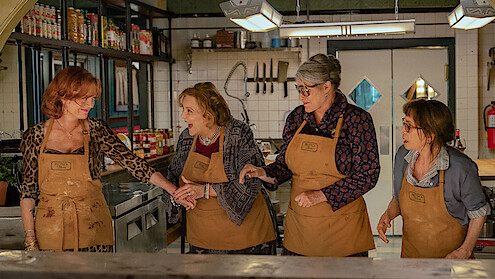 Susan Sarandon as Gia, Brenda Vaccaro as Antonella, Lorraine Bracco as Roberta and Talia Shire as Teresa in 'Nonnas'