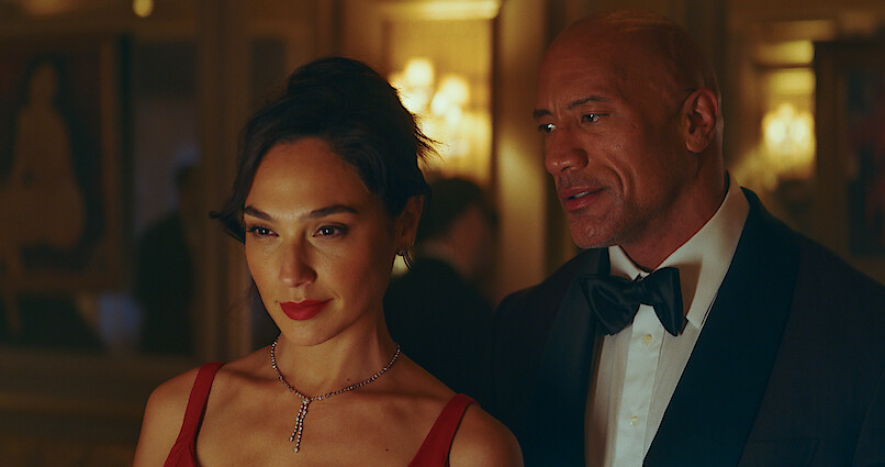 Red Notice' Star Gal Gadot Feared Dwayne Johnson Would Crush Her Toes in  Dance Scene