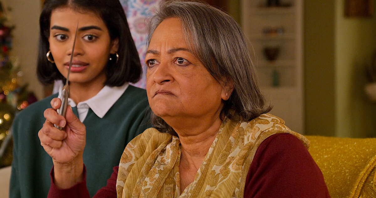 Watch The Best Desi Mom-isms in 'Never Have I Ever' - Netflix Tudum