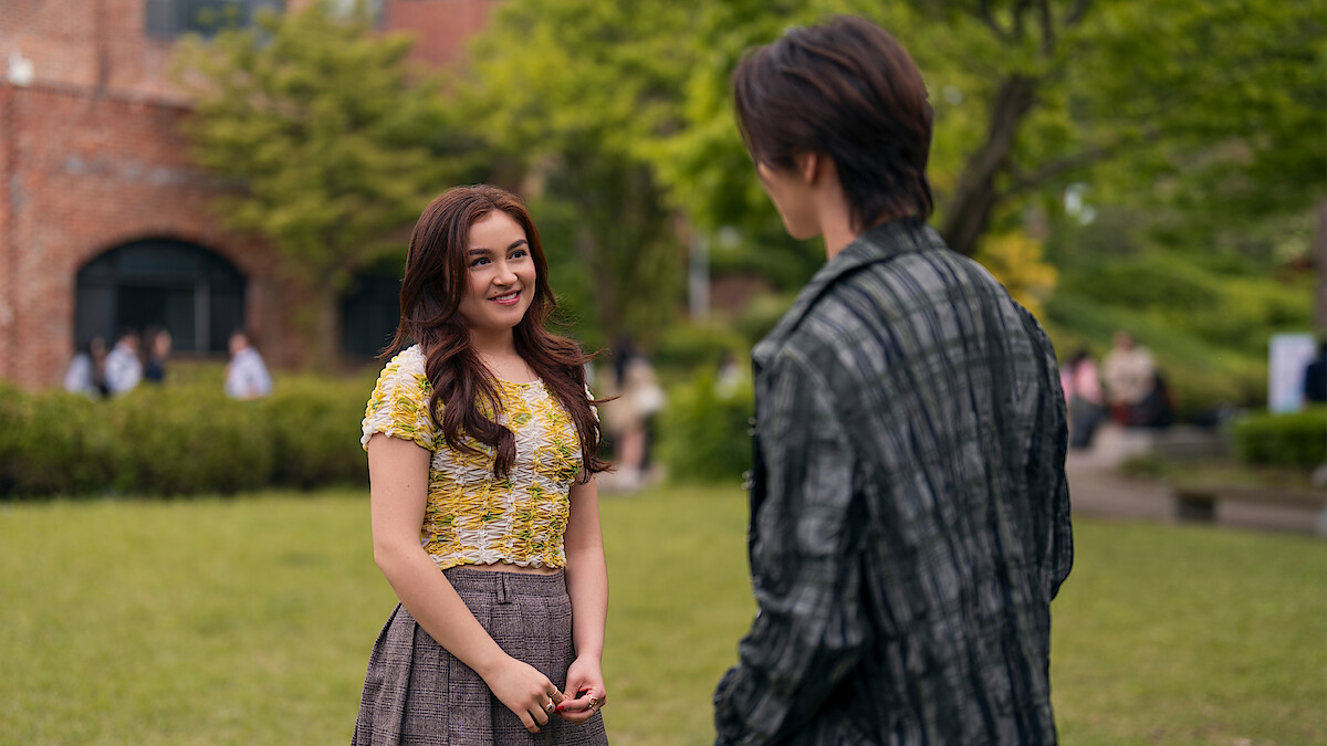 XO, Kitty. (L to R) Anna Cathcart as Kitty Song Covey, Sang Heon Lee as Min Ho Moon in episode 302 of XO, Kitty. Cr. Youngsol Park/Netflix © 2026