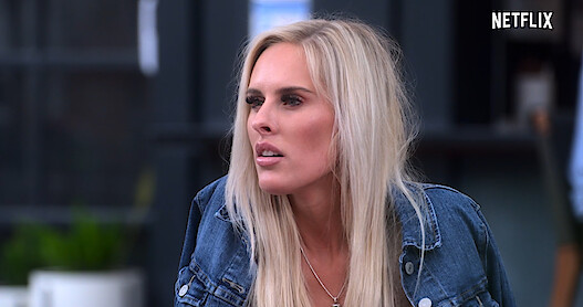 Why Colby Isn't Into Alexis In 'The Ultimatum' Card Image