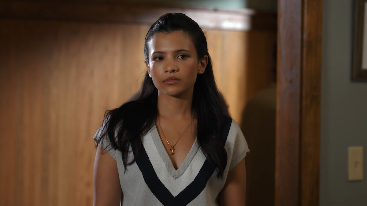 Nikki Rodriguez as Jackie in 'My Life with the Walter Boys.'