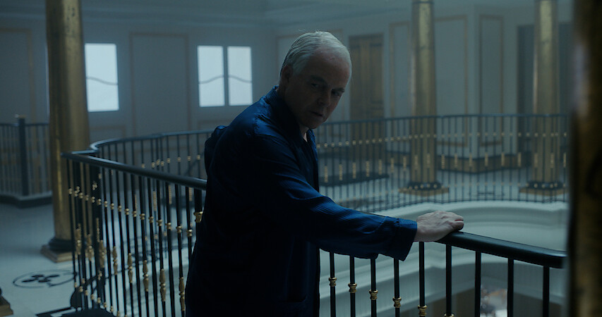 Richard Sackler (Matthew Broderick) in Painkiller