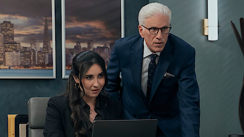 Lilah Richcreek Estrada as Julie and Ted Danson as Charles in 'A Man on the Inside' Season 2.