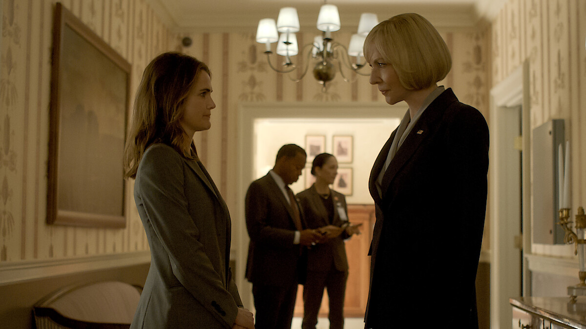 The Diplomat. (L to R) Keri Russell as Kate Wyler, Allison Janney as Grace Penn in episode 303 of The Diplomat. Cr. Courtesy of Netflix © 2025