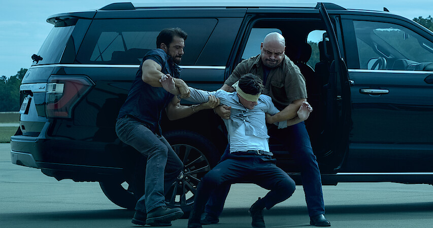 An image from 'Ozark'