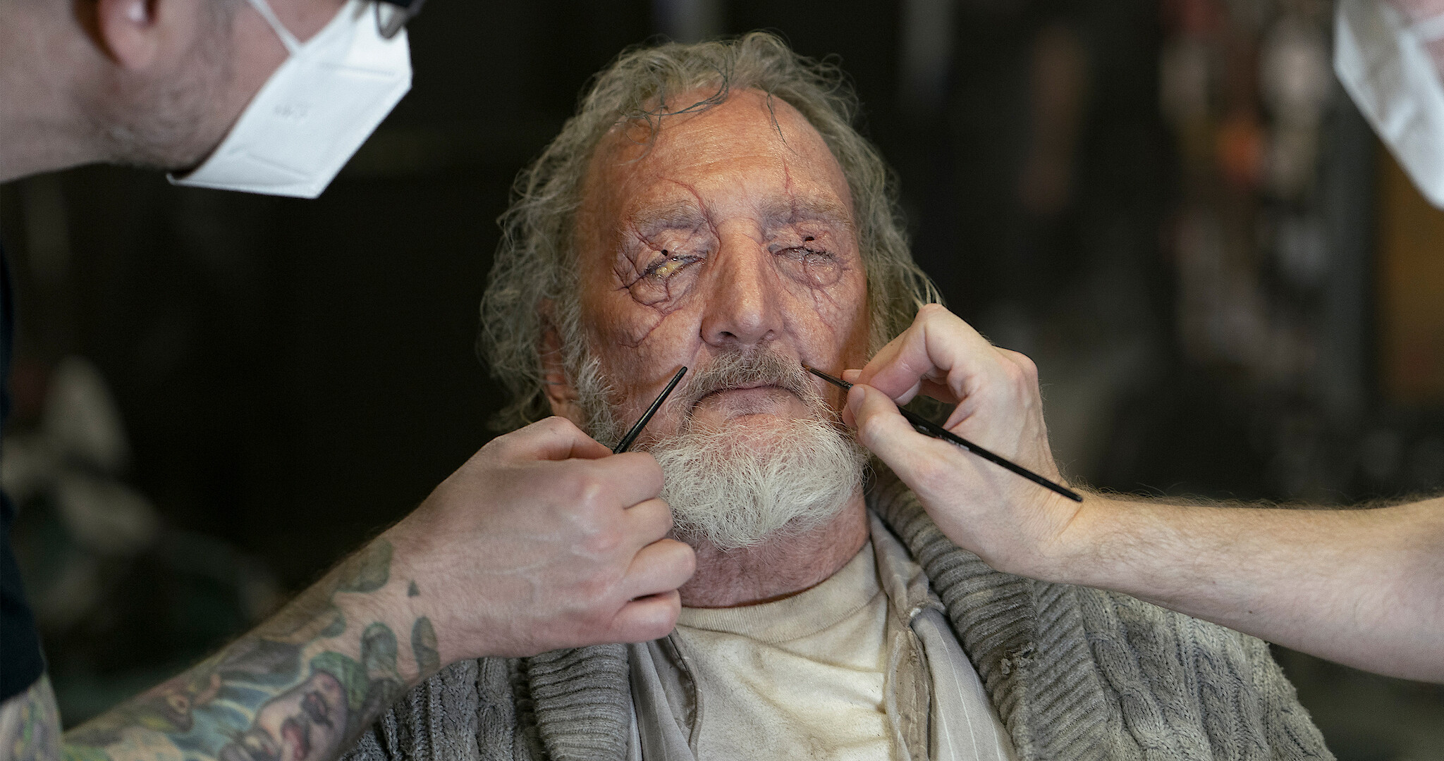 Makeup artist proves she can transform into ANY fictional