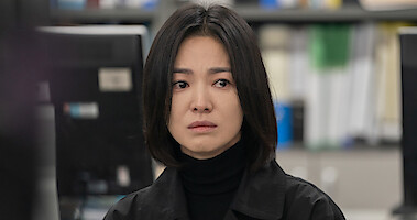 Moon Dong-Eun (Song Hye-kyo) in 'The Glory' Season 1