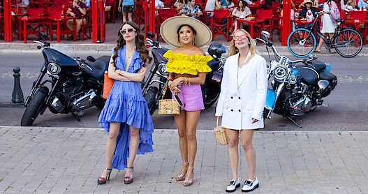 Prance Around Paris Like Emily With This Season 2 Location Guide 