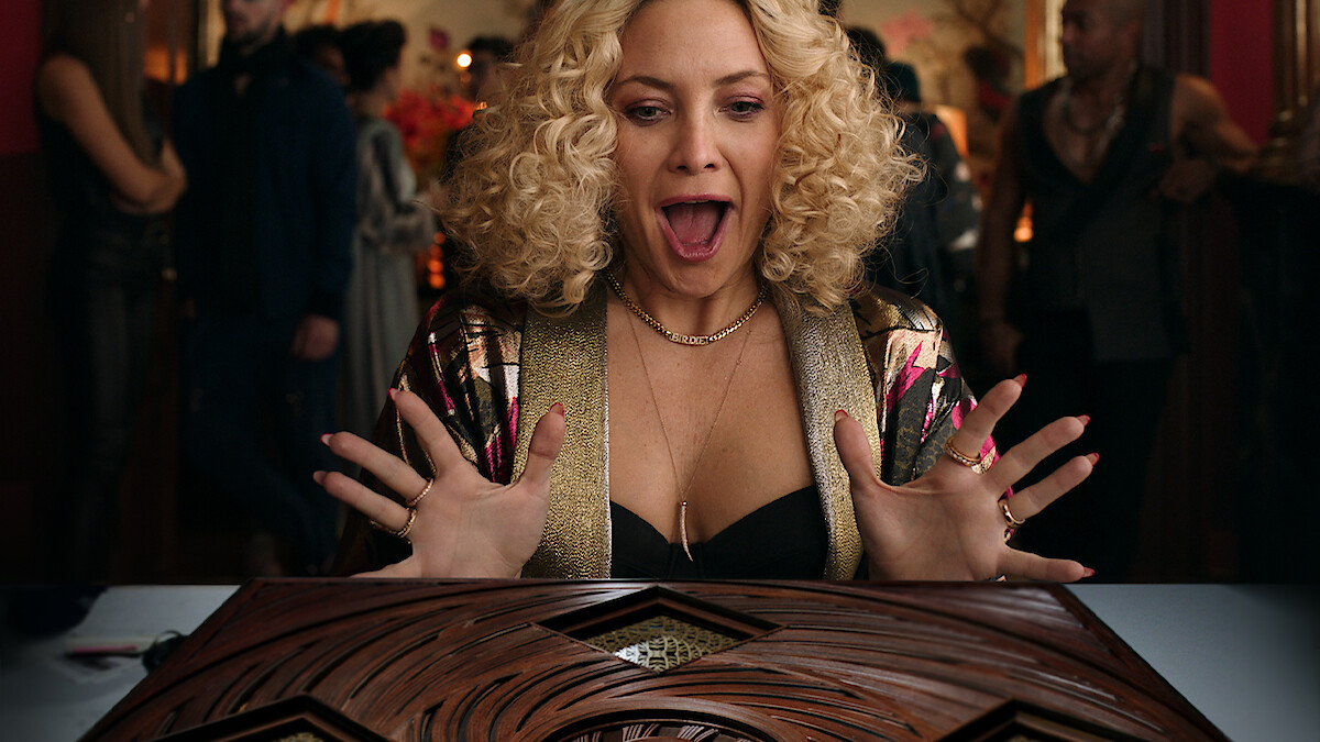 Investigate a Cryptic New Clip from ‘Glass Onion: A Knives Out Mystery’