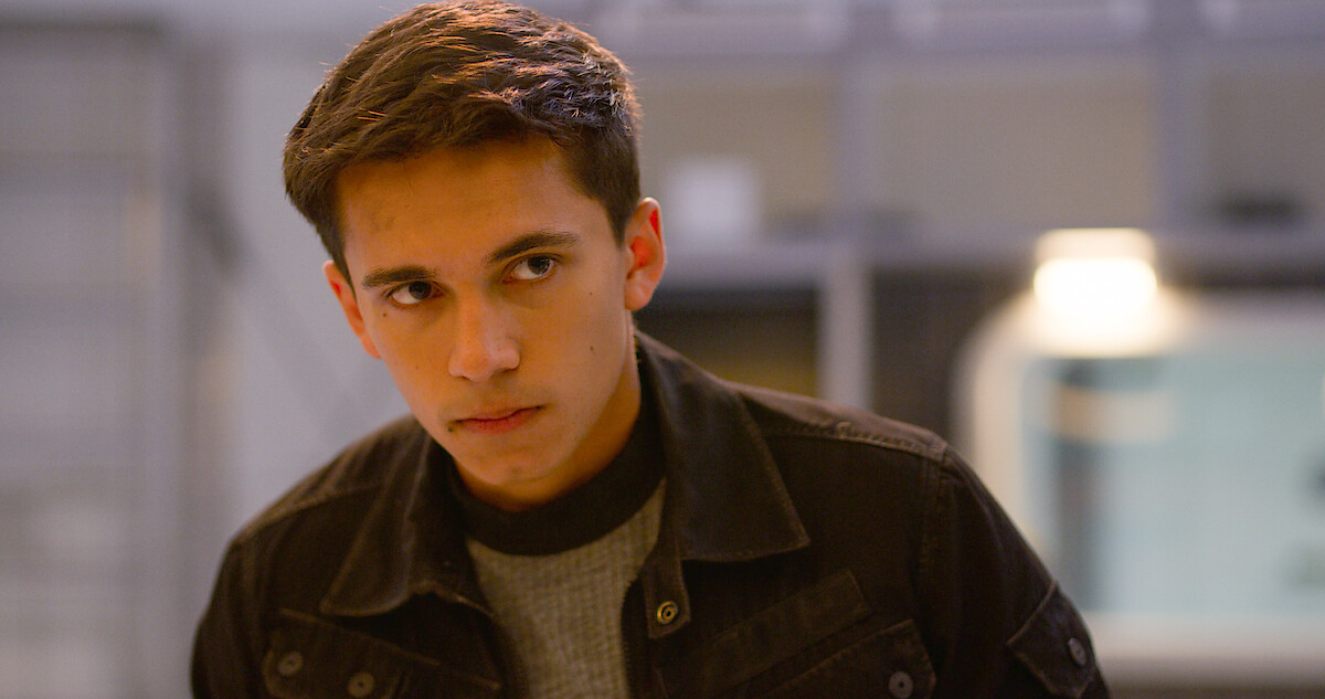 One Shot | Lost in Space S3E1