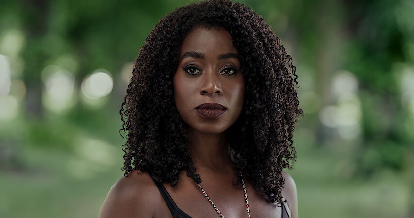 10 filmes e séries em alta da Netflix para assistir neste fim de semana (01/08) Se você ainda não sabe o que vai assistir neste fim de semana, não se preocupe. A Netflix entregou um combo caprichado de novidades que vão do terror arrepiante ao drama psicológico, passando por ação coreana, trapaças engenhosas e épicos históricos de tirar o fôlego. Tem sequência aguardada, estreia explosiva e até uma pérola indonésia para quem gosta de sair do óbvio. The Sandman' Cast: Kirby Howell-Baptiste on Playing Death - Netflix Tudum