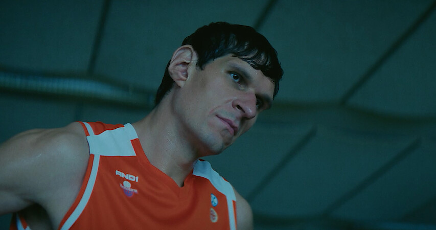 Stanley Questions A Player's Real Age In 'Hustle'