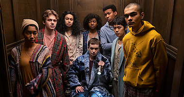 Everything You Need to Know About 'The Midnight Club'