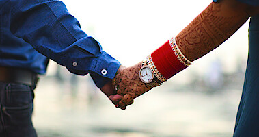 Hero Image: An IRL Matchmaker Explains Sima’s Process in ‘Indian Matchmaking’