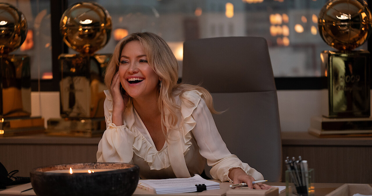 What Is The New Mindy Kaling Basketball Show? Plot, Cast of Kate Hudson  Comedy - Netflix Tudum