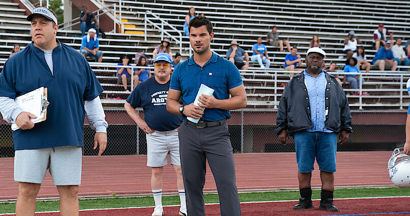 Kevin James, Taylor Lautner to Star in Netflix Movie 'Home Team' – The  Hollywood Reporter
