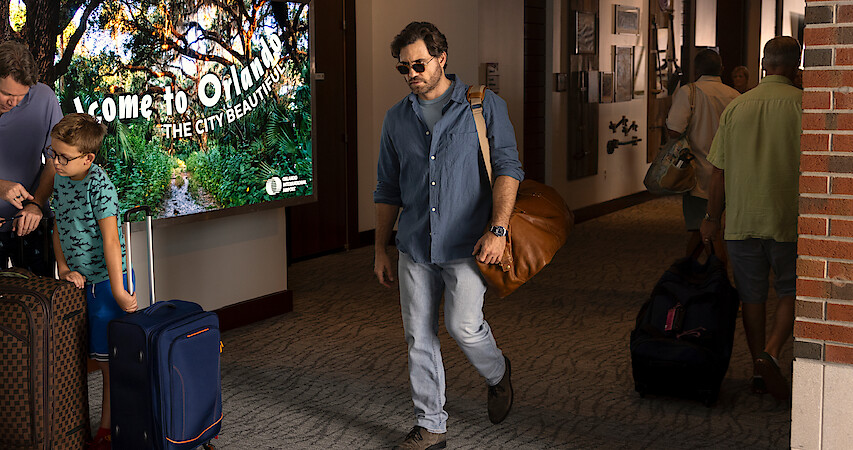  Edgar Ramirez as Mike Valentine in Florida Man.