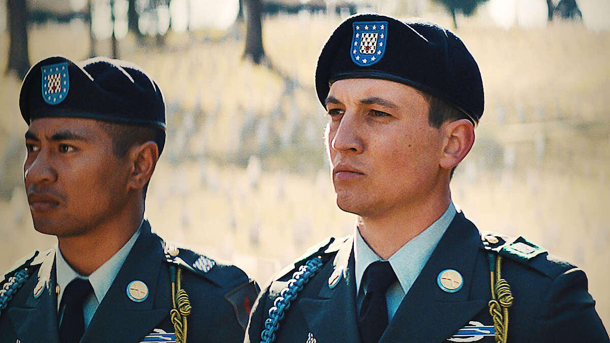 Beulah Koale as Tausolo Aieti and Miles Teller as Adam Schumann in 'Thank You for Your Service'.