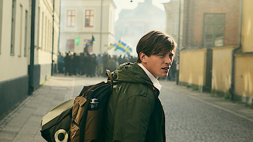 An Honest Life. Simon Andersson as Simon in An Honest Life. Cr. Courtesy of Netflix © 2023