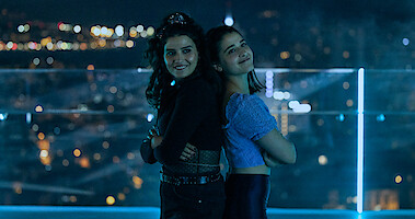 Meet the Cast of ‘The Swimmers’ 