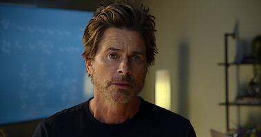 Rob Lowe as Ellis Dragon