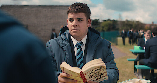 Every Book Isaac Reads in ‘Heartstopper’