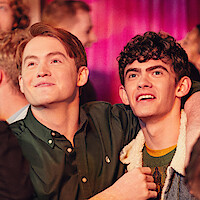 Kit Conner as Nick and Joe Locke as Charlie in 'Heartstopper'