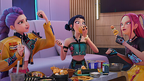 Rumi, Zoey, and Mira feast together in 'KPop Demon Hunters'