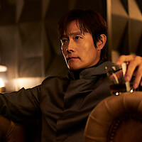 Lee Byung-hun como o Líder na temporada 3 de ‘Round 6’.