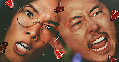 Ali Wong and Steven Yeun head to head with flying steaks