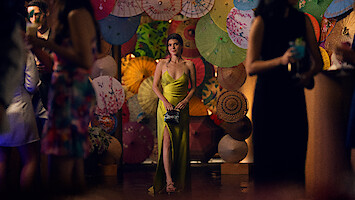 Emily Bader as Poppy in 'People We Meet on Vacation'