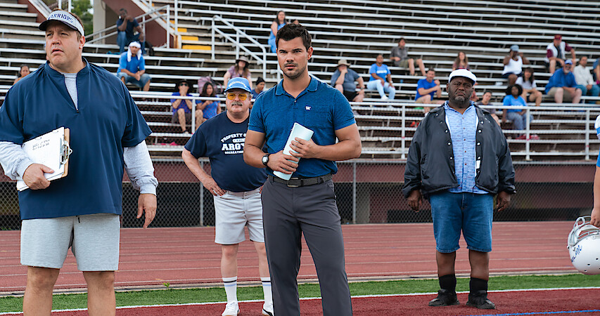 Don’t Forget: Taylor Lautner Is a Black Belt
