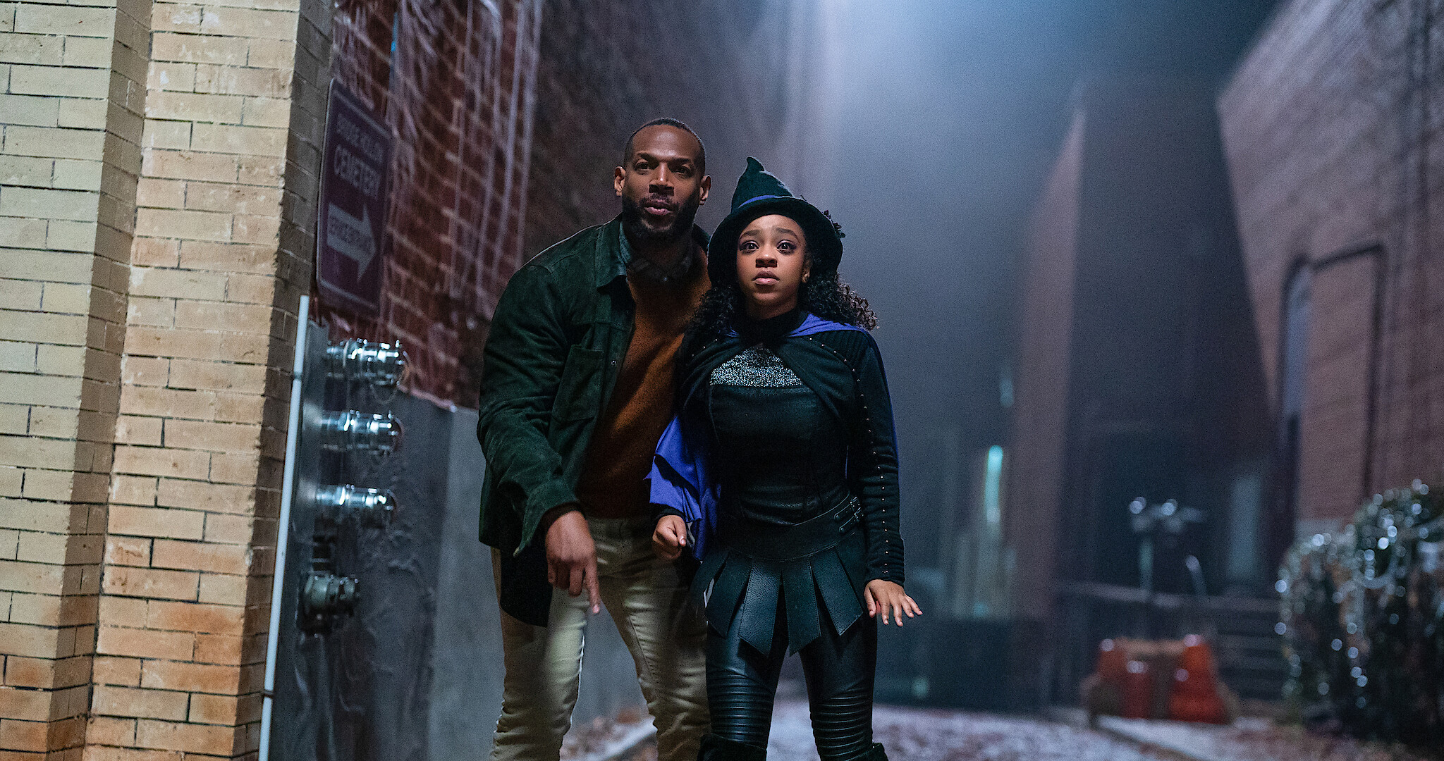 Preview: “The Curse of Bridge Hollow” a new action-adventure comedy,  starring Marlon Wayans, Priah Ferguson, and Kelly Rowland coming to Netflix  #Trailer