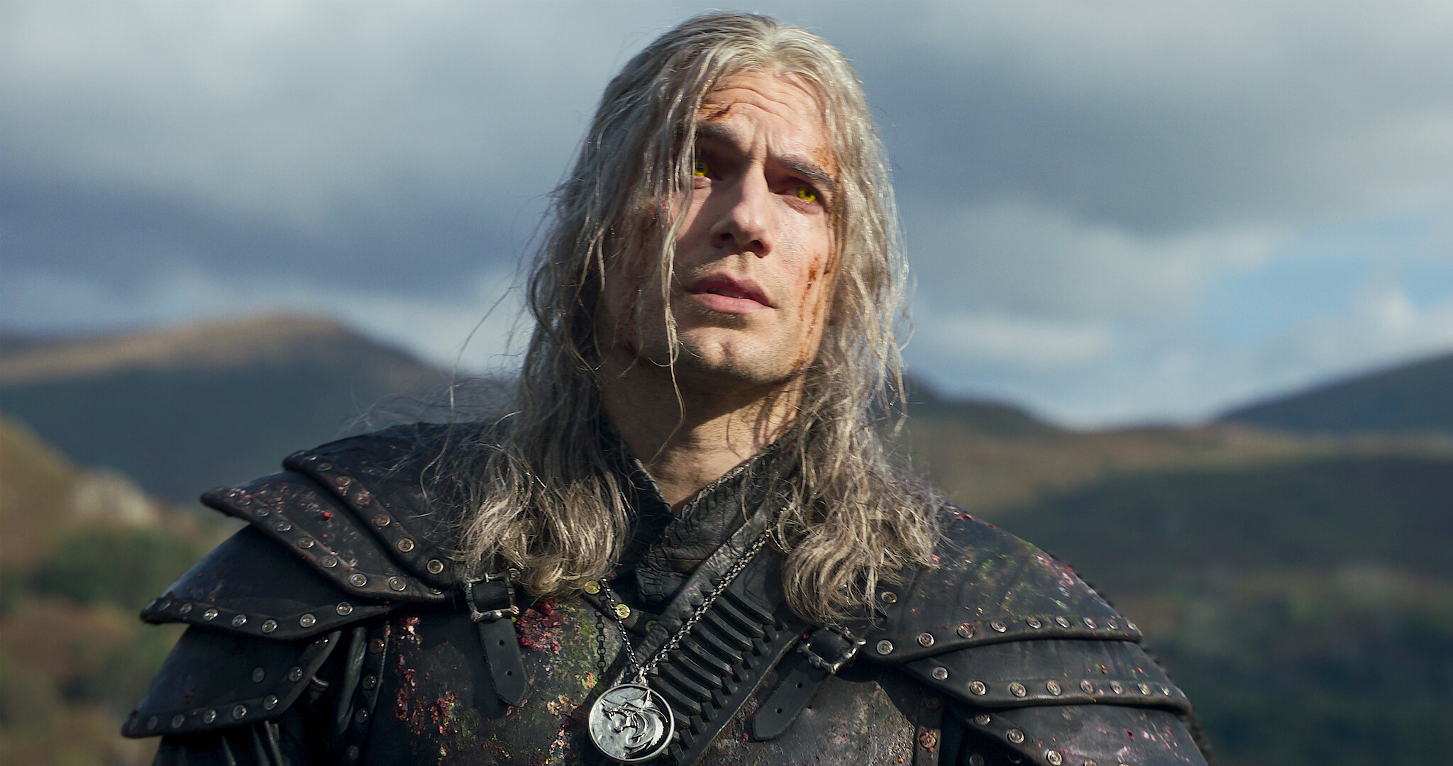 Henry Cavill cast as Geralt for Netflix's Witcher series