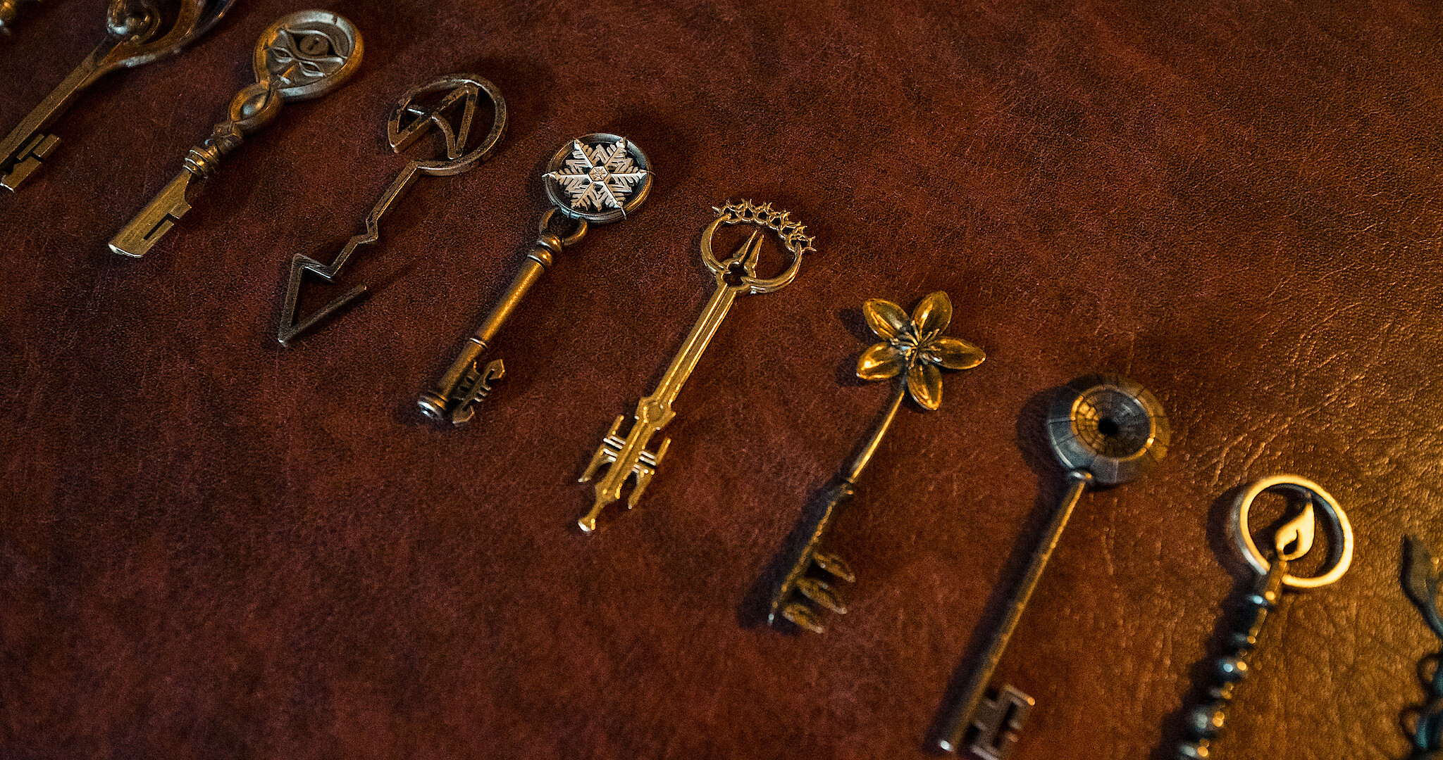 Roman Brass Lock and Key Set