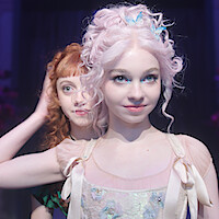 Imagem estática de ‘The Dead Dance’, da temporada 2 de ‘Wandinha’