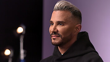Reality Check: Inside America's Next Top Model. Jay Manuel in Reality Check: Inside America's Next Top Model. Cr. Courtesy of Netflix © 2026