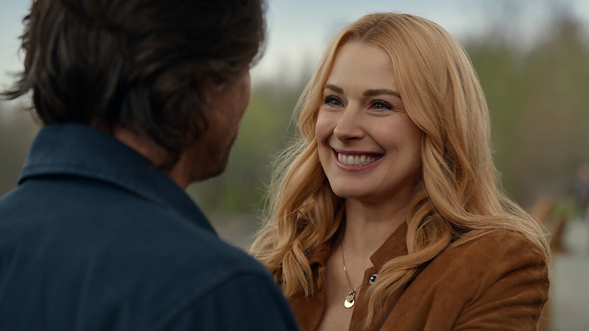 Virgin River Season 7 New Photos, Trailer: Newlyweds Mel and Jack Prepare  for Parenthood - Netflix Tudum