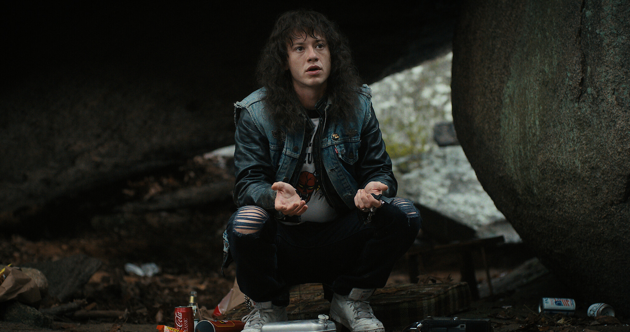 What Song Does Eddie Play in Stranger Things Season 4? - Netflix Tudum