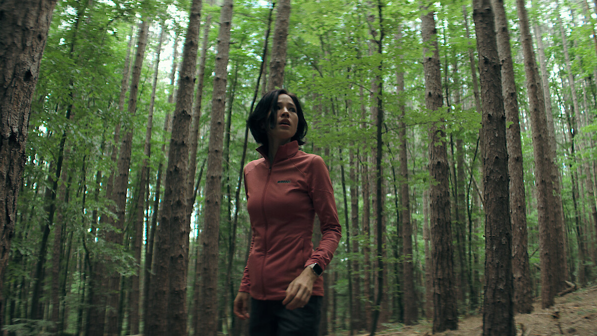 Watch the Trailer for Don’t Move - Netflix Tudum