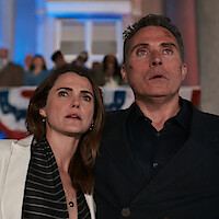 Keri Russell as Kate Wyler and Rufus Sewell as Hal Wyler in Season 2 of 'The Diplomat'.