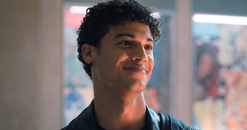 Tommy and Jodi are walking down the halls of school together