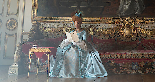 Queen Charlotte Had to Wear a Neck Brace for Her Wigs in ‘Bridgerton’ Season 2