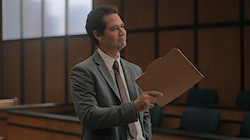 'The Lincoln Lawyer' Season 3 First Few Minutes.