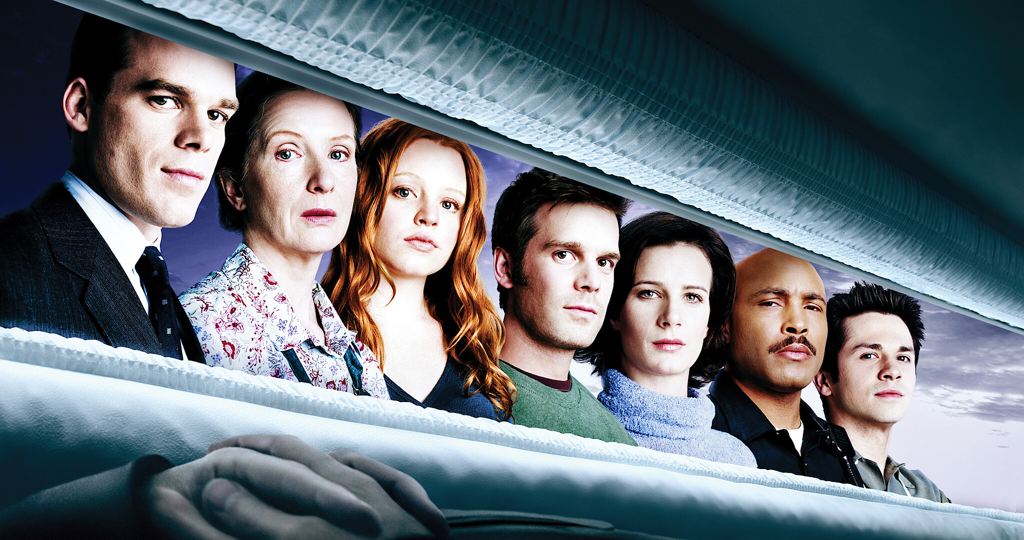 Six Feet Under Cast Guide: Who Stars in the Darkly Funny Family Drama -  Netflix Tudum
