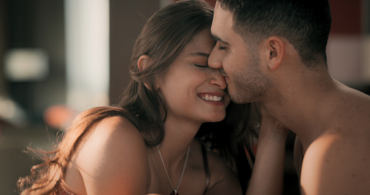  Living A Lie | Dark Desire S2E2